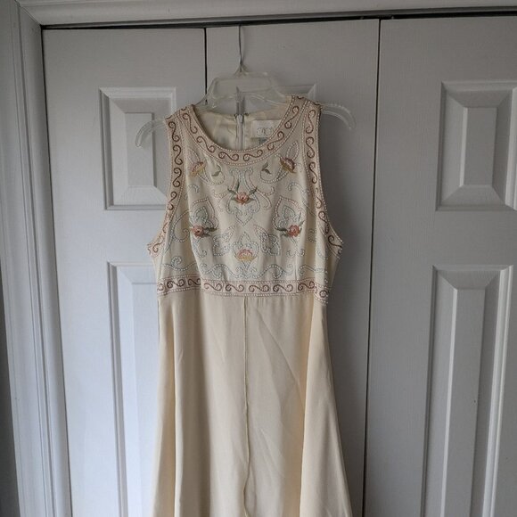 Vintage Cache' Semi-formal Dress Size 4 Beige with Beaded and Embroidered Design - Picture 1 of 4